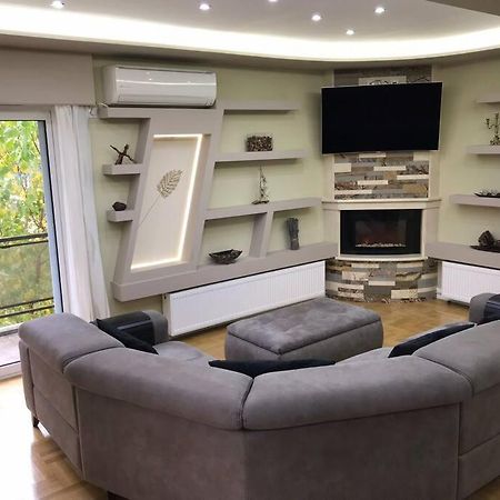 Finer Things Flisvos Beach Condo In Palaio Faliro Aten Exteriör bild