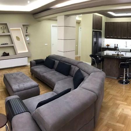 Finer Things Flisvos Beach Condo In Palaio Faliro Aten Exteriör bild