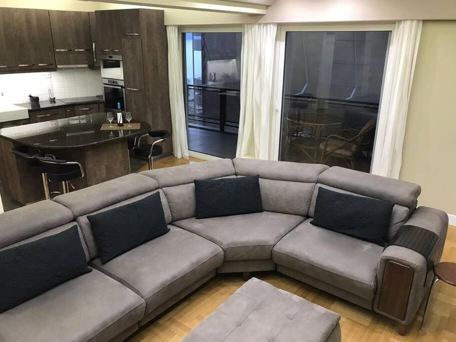 Finer Things Flisvos Beach Condo In Palaio Faliro Aten Exteriör bild