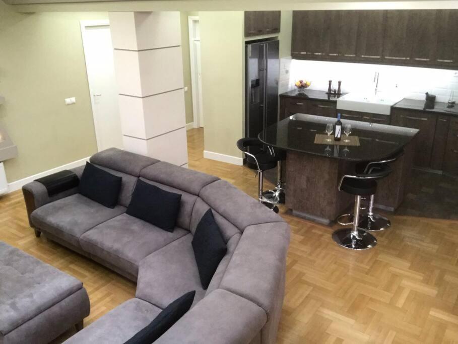 Finer Things Flisvos Beach Condo In Palaio Faliro Aten Exteriör bild