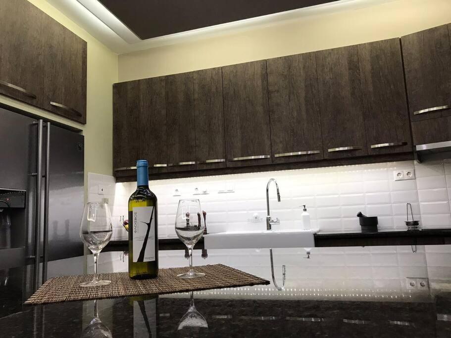 Finer Things Flisvos Beach Condo In Palaio Faliro Aten Exteriör bild