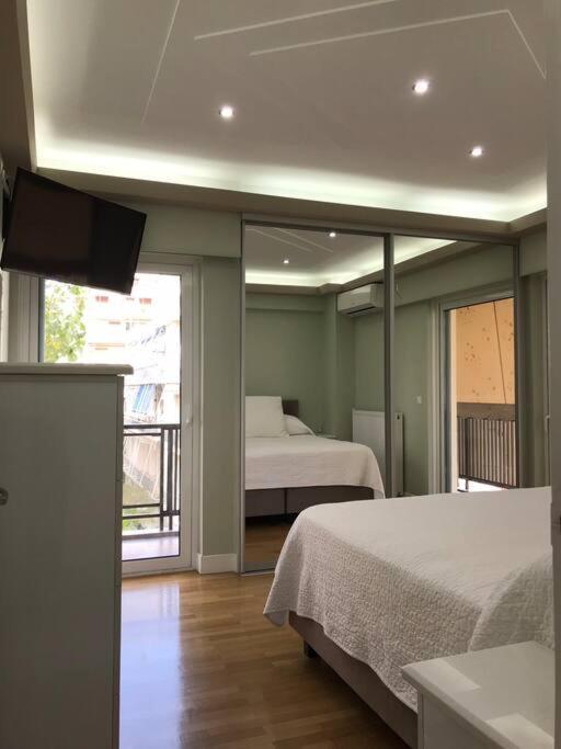 Finer Things Flisvos Beach Condo In Palaio Faliro Aten Exteriör bild