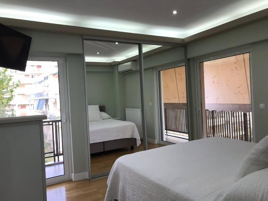 Finer Things Flisvos Beach Condo In Palaio Faliro Aten Exteriör bild