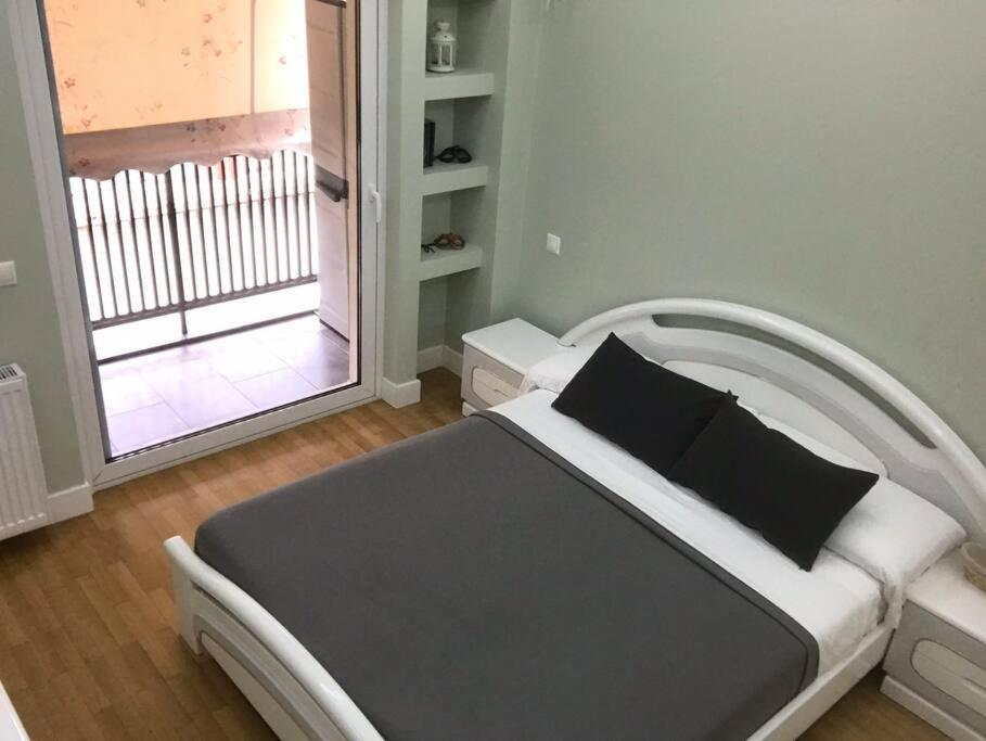 Finer Things Flisvos Beach Condo In Palaio Faliro Aten Exteriör bild